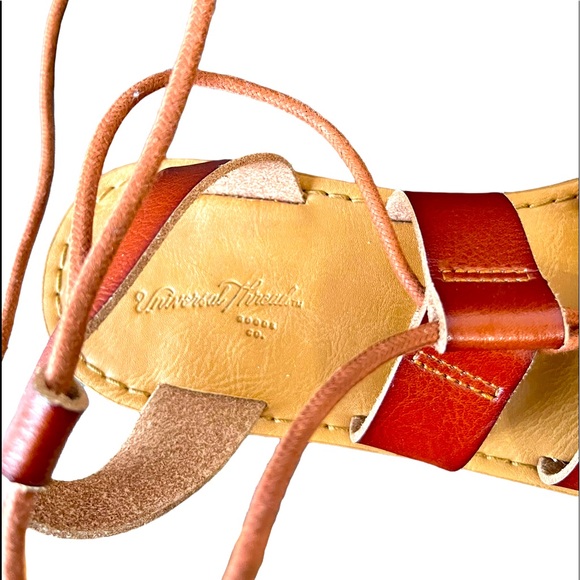 Universal Thread Goods & Co. Sandals Size 7.5 Cognac in Color - Picture 2 of 2